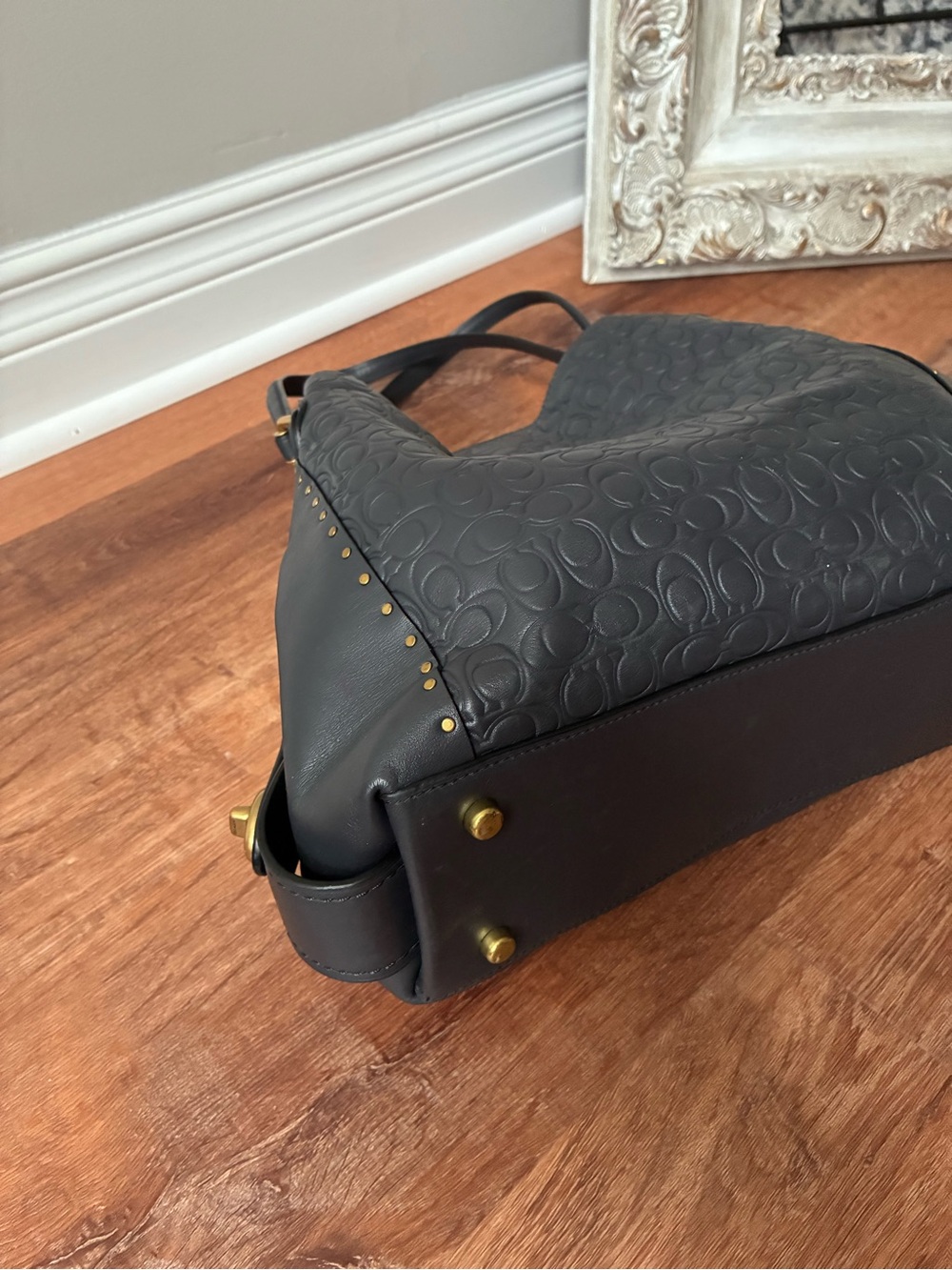 Coach Edie Shoulder Bag 31 In Signature Leather With Rivets - Picture 14 of 16